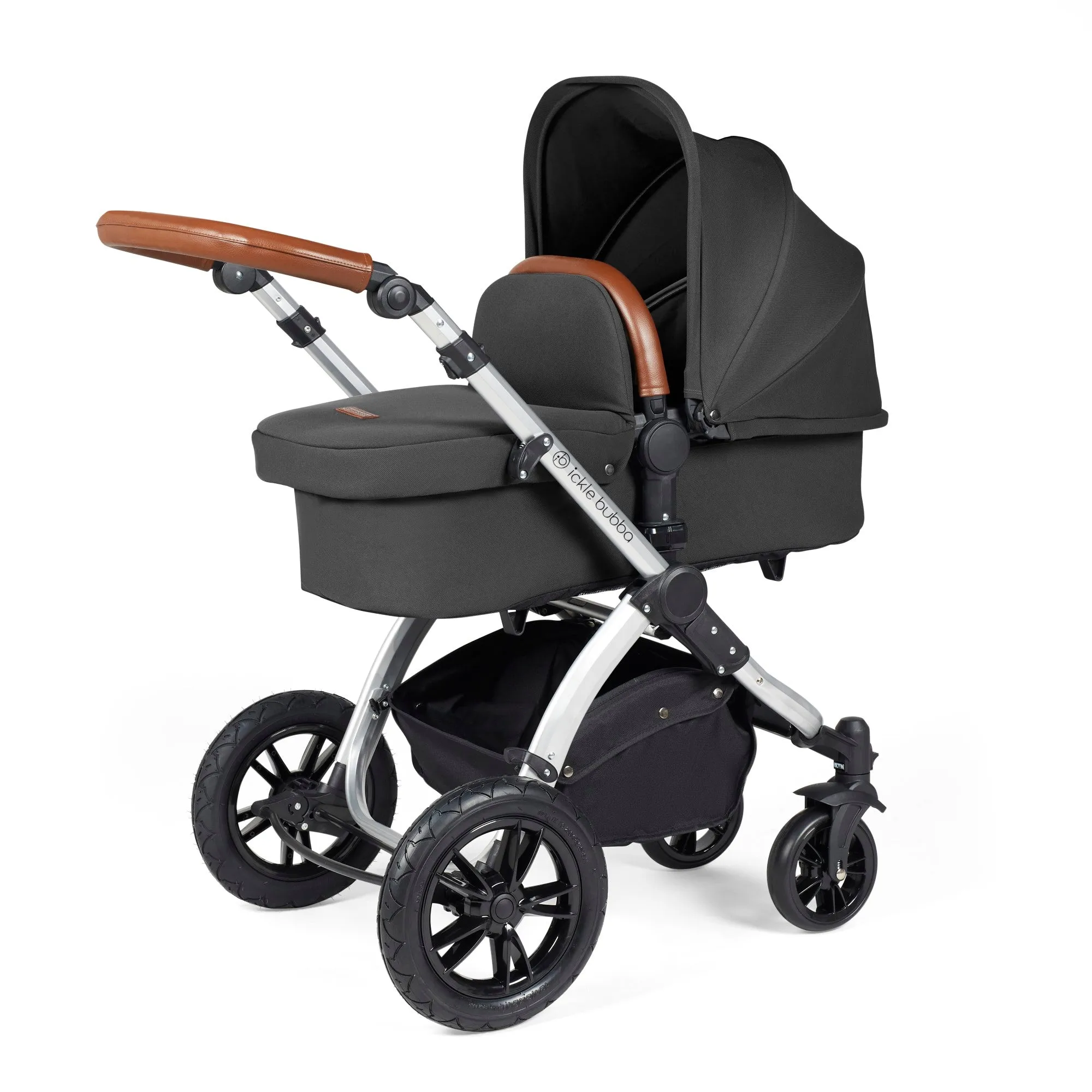 Ickle Bubba Stomp Luxe All-in-One I Size Travel System With Isofix Base (Stratus) Charcoal Grey on Silver